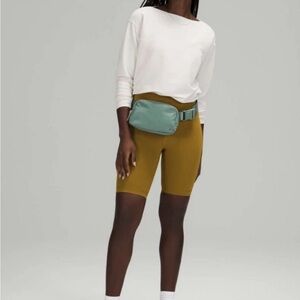 Lululemon Everywhere Belt Bag Teal